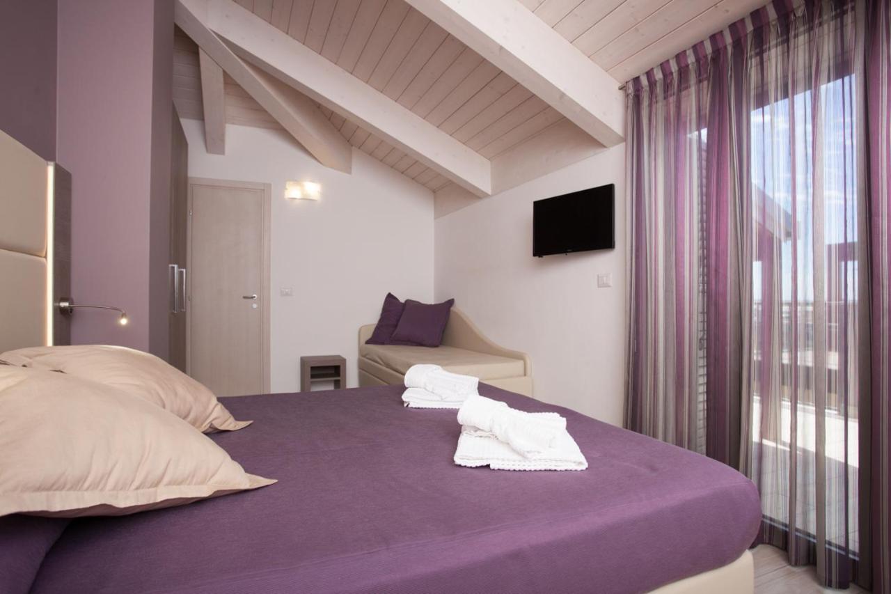 Hotel Gioia Ρίμινι Εξωτερικό φωτογραφία