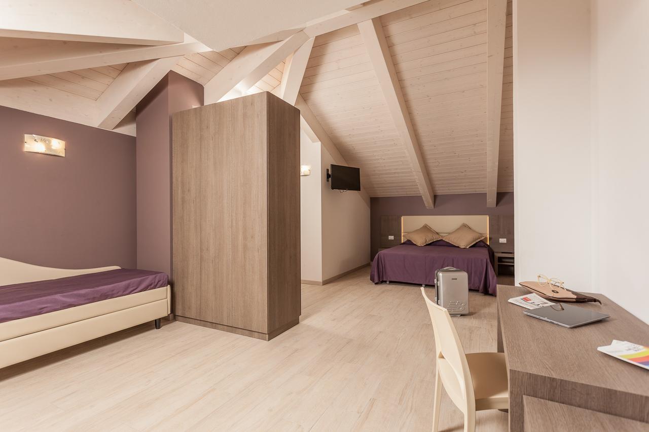 Hotel Gioia Ρίμινι Εξωτερικό φωτογραφία