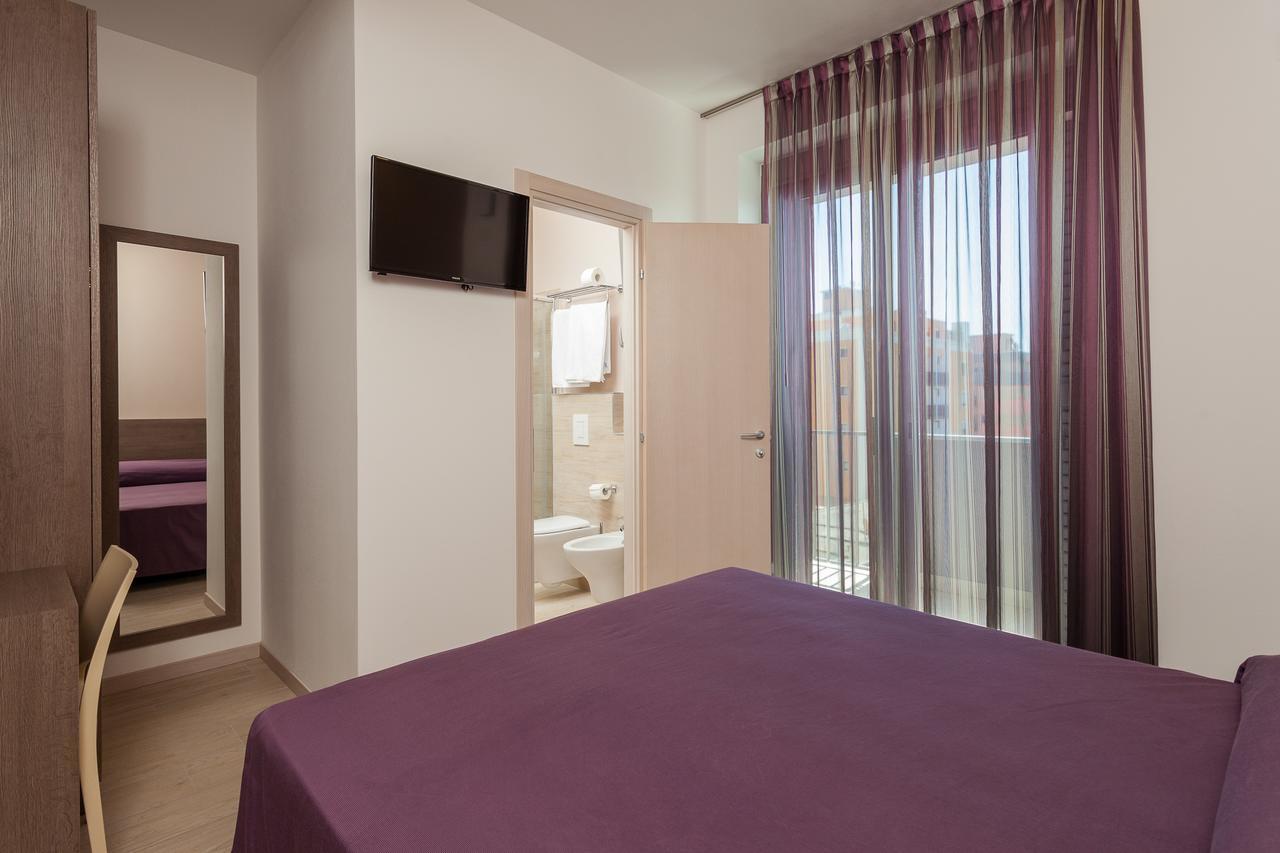 Hotel Gioia Ρίμινι Εξωτερικό φωτογραφία