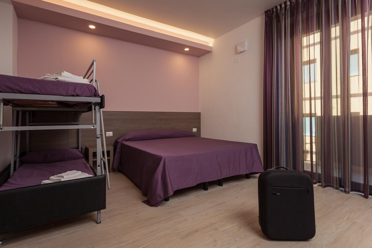 Hotel Gioia Ρίμινι Εξωτερικό φωτογραφία